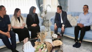 Kaymakam Öztürk’ten görevindeki ilk ziyaret şehit ailesine – Birlik Haber Ajansı