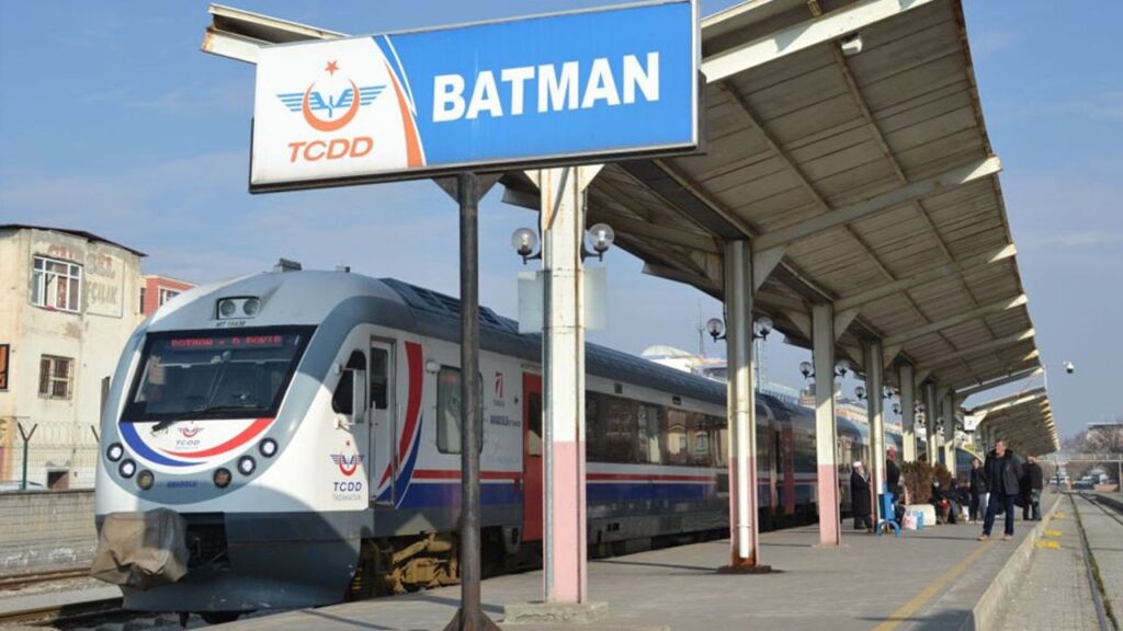 Batman’lılar ulaşımda treni tercih ediyorlar – Birlik Haber Ajansı