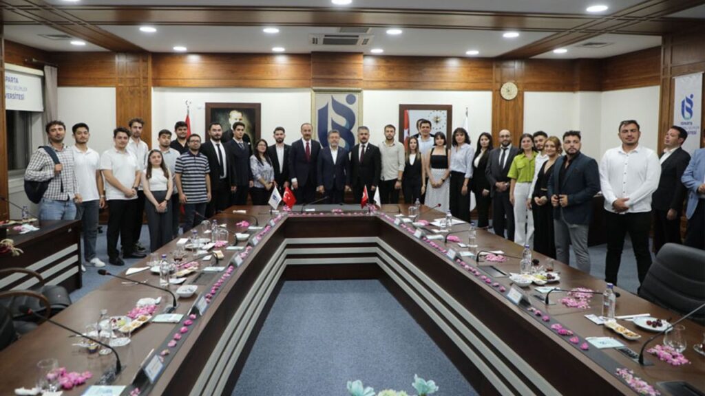 Bakan Yumaklı, ISUBÜ’yü ziyaret etti – Birlik Haber Ajansı