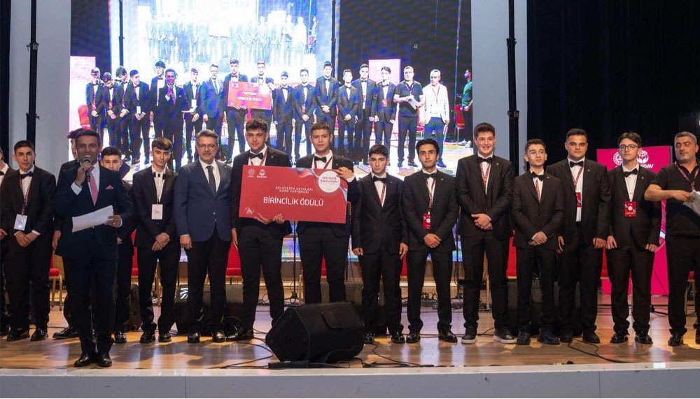 ‘Genç Sesler Medeniyet Ezgileri’nde ödüller sahiplerini buldu – Birlik Haber Ajansı