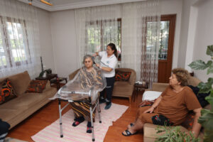 Muğla Büyükşehir’in evde bakım hizmetiyle bayram sevinci kapıya geldi – Birlik Haber Ajansı