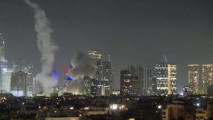 İran’dan İsrail’e misilleme: Yüzlerce balistik füze fırlatıldı – Birlik Haber Ajansı