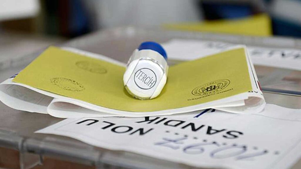 AK Parti’nin Isparta’da oyları eridikçe eriyor – Birlik Haber Ajansı