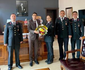 Kaymakam Enis Aslantatar jandarma personellerini makamında ağırladı – Birlik Haber Ajansı