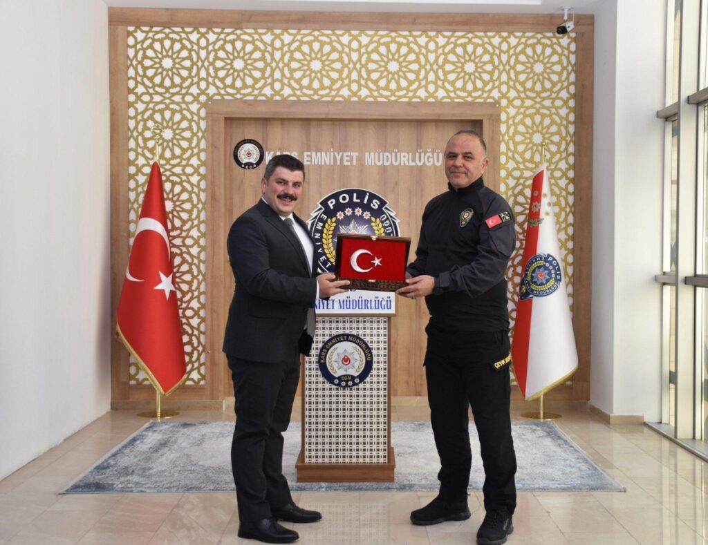 Vali Yardımcısı Muhammed Enes Çıkırık’tan Emniyet Müdürü Saka’ya veda ziyareti – Birlik Haber Ajansı