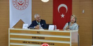 “İlham Veren Evlilik Hikayeleri” söyleşisinde 40 yıllık tecrübe genç çiftlerle buluştu – Birlik Haber Ajansı