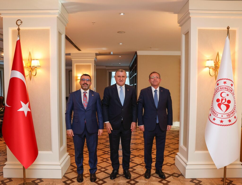 Kars Valisi Ziya Polat ve Milletvekili Adem Çalkın’dan Gençlik ve Spor Bakanı Bak’a ziyaret – Birlik Haber Ajansı