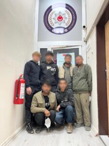 Kars’ta düzensiz göçle mücadele: 1 ayda 340 yabancı uyruklu şahıs sorgulandı – Birlik Haber Ajansı