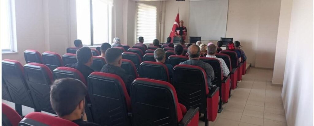 Akyaka’da kadına yönelik şiddet ve zorla evliliklerle mücadele eğitimi verildi – Birlik Haber Ajansı