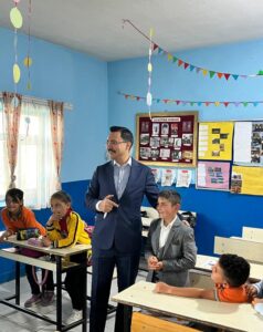 Akyaka Kaymakamı İsmail Demirtaş’tan Büyükpirveli köyü ilkokuluna ziyaret – Birlik Haber Ajansı
