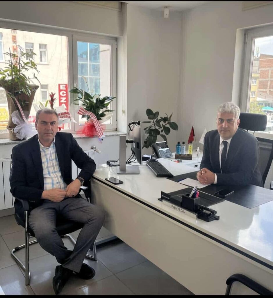 Başkan Şentürk Özyılmaz’dan Halkbank Kars Şubesi Müdürü Fatih Yeğin’e ziyaret – Birlik Haber Ajansı