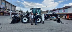 Milletvekili Adem Çalkın’ın girişimleriyle Arpaçay Belediyesi araç filosuna bir yenisini daha kattı – Birlik Haber Ajansı