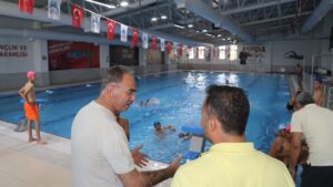 Eyyübiye Belediye Başkanı Mehmet Kuş gençleri havuza davet etti – Birlik Haber Ajansı