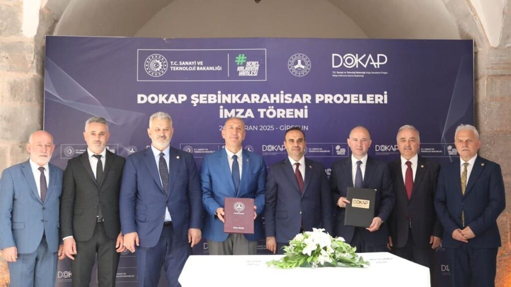 Sanayi ve Teknoloji Bakanı Mehmet Fatih Kacır, Giresun Şebinkarahisar’da Protokol İmza Töreni’nde – Birlik Haber Ajansı