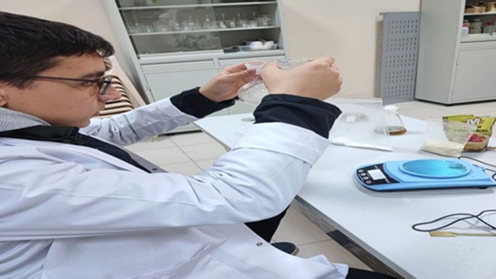 Fen liseli girişimciden damar ve deri onarımında devrim yaratacak proje – Birlik Haber Ajansı