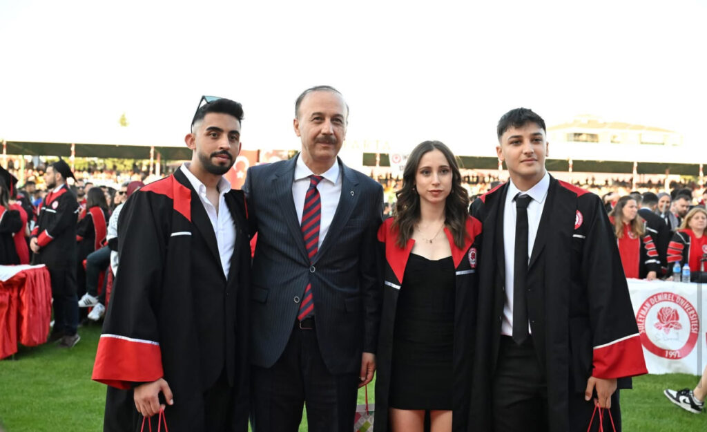 SDÜ’de mezuniyet coşkusu – Birlik Haber Ajansı