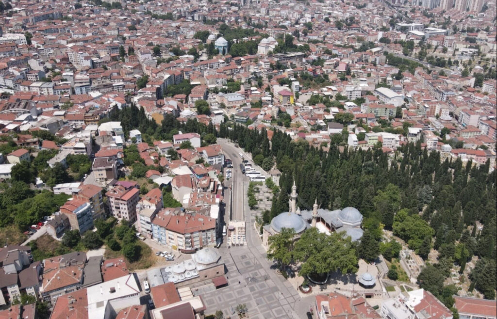 Yeşil’den Emirsultan’a tarihi yolculuk başlıyor – Birlik Haber Ajansı