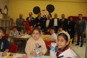 “Dünya Süt Günü” dolayısıyla bin 550 öğrenciye ayran dağıtıldı – Birlik Haber Ajansı