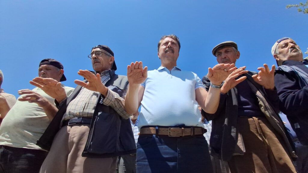 Beypazarı’nda 8 Mahalle birlikte Yağmur duasında bulundu – Birlik Haber Ajansı