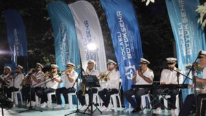 Kocaeli Büyükşehir Bandosu Körfez sahilini inletti – Birlik Haber Ajansı