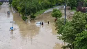 Trabzon’da selde kaybolan Hüseyin Aydın’ı arama çalışmaları sürüyor – Birlik Haber Ajansı