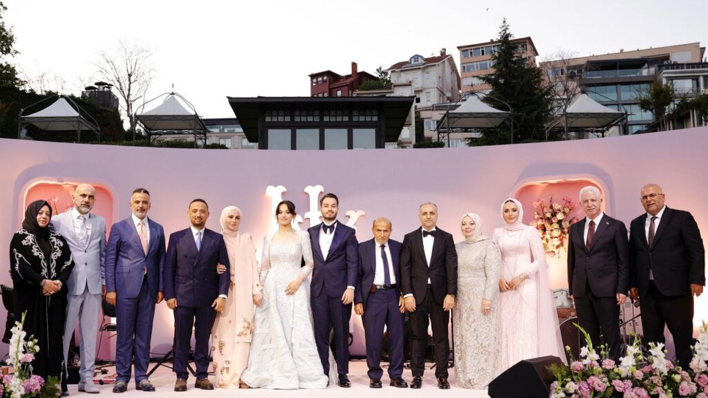 Akkuş ve Nazar ailelerinin mutlu günü: Nisa Akkuş ve Yiğit Nazar nişanlandı – Birlik Haber Ajansı