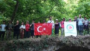 Denizlililer doğada nefes aldı