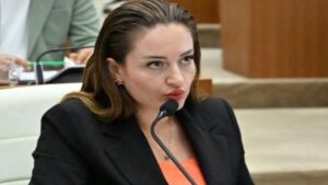 Muhittin Böcek’in yerine Büşra Özdemir geldi! – Birlik Haber Ajansı