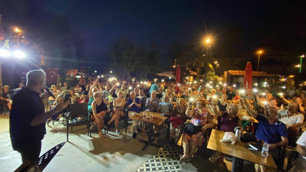 Müzikli Fethiye akşamları renkli sahnelerle devam ediyor! – Birlik Haber Ajansı