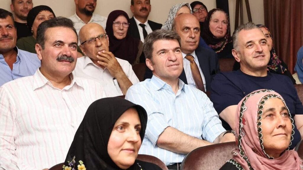 Amasya Valisi Önder Bakan’ın köy sakinleri ile sinema keyfi – Birlik Haber Ajansı