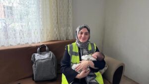 Bulancak’ta yeni doğan bebeklere belediye ziyareti – Birlik Haber Ajansı