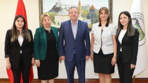 Vali Ziya Polat’a Dünya Nüfus Günü’nde anlamlı ziyaret – Birlik Haber Ajansı