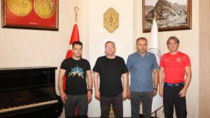 Kars’ta dağ sporları için önemli görüşme – Birlik Haber Ajansı