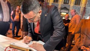 Kars Milletvekili Adem Çalkın, 15 Temmuz Anı Defteri’ne yaşadığı o geceyi yazdı – Birlik Haber Ajansı