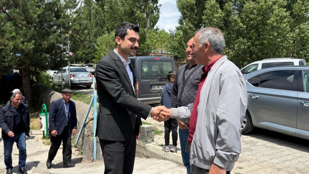 Kars Susuz Kaymakamı Muhammed Emin Tutal, Esnaf ve Vatandaşlarla Buluştu – Birlik Haber Ajansı