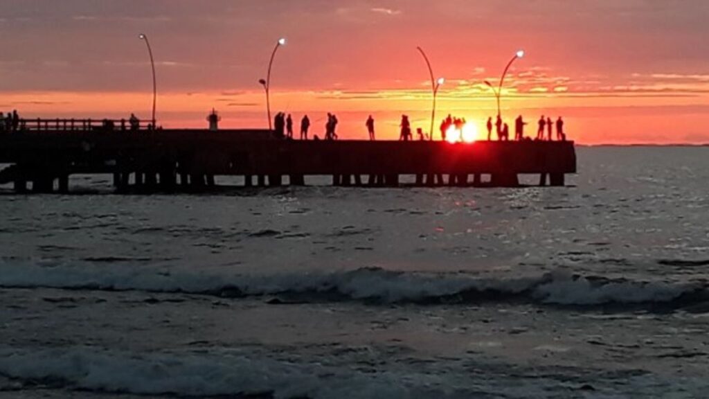 Gün Batımında Balık Tutmanın Büyüsü – Birlik Haber Ajansı