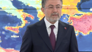 Bakan Yumaklı: “Yangınları büyük ölçüde kontrol altına aldık, risk bu hafta daha yüksek” – Birlik Haber Ajansı