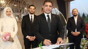 Organize Sanayi Bölgesi Müdürü Serdar Erdem, Diyetisyen Şule Görür’le evlendi – Birlik Haber Ajansı