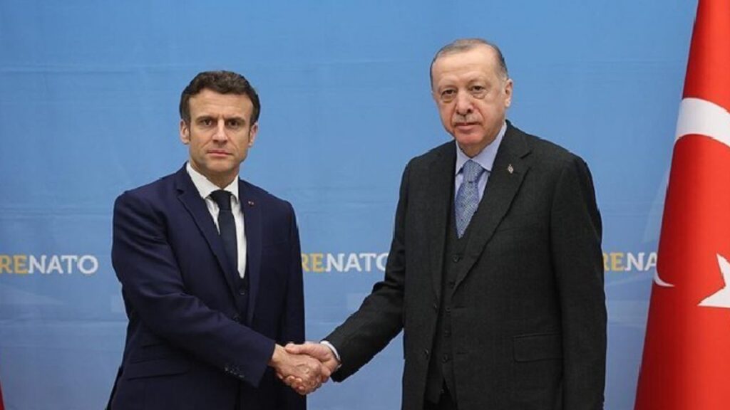 Cumhurbaşkanı Erdoğan Macron ile görüştü – Birlik Haber Ajansı