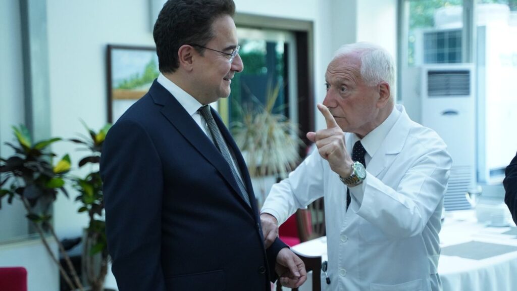 DEVA Partisi Genel Başkanı Babacan’dan Prof. Dr. Mehmet Haberal’a ziyaret: Haberal hoca ülkemizin gururu – Birlik Haber Ajansı