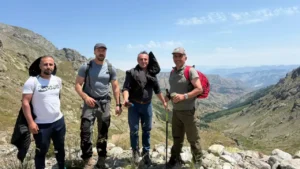 Ulak’ın yeni durağı: Artabel Gölleri’nin kalbinde belgesel kampı – Birlik Haber Ajansı