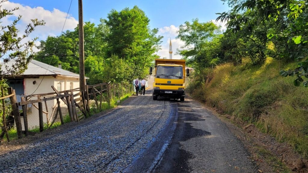 Akkuş’tan Samsun’a bağlantı sağlayan yolda asfalt çalışması başlatıldı – Birlik Haber Ajansı