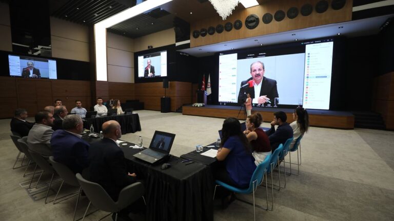 Sağlık-Sen Genel Başkanı Doğan: “Kiralara yüzde 44, memura yüzde 15 bu adil değil!” – Birlik Haber Ajansı