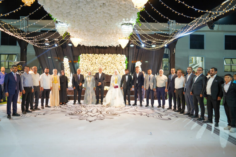 KUTLU AİLESİNDEN TEŞEKKÜRLER