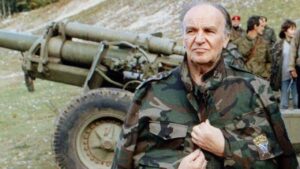 Bilge Kral Aliya İzzetbegoviç 100 yaşında: Bir asırlık direniş ve düşünce mirası – Birlik Haber Ajansı