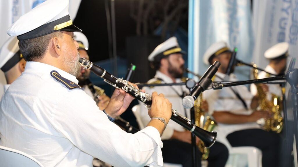 Başiskele sahilinde müzikli ve renkli bir akşam yaşandı – Birlik Haber Ajansı