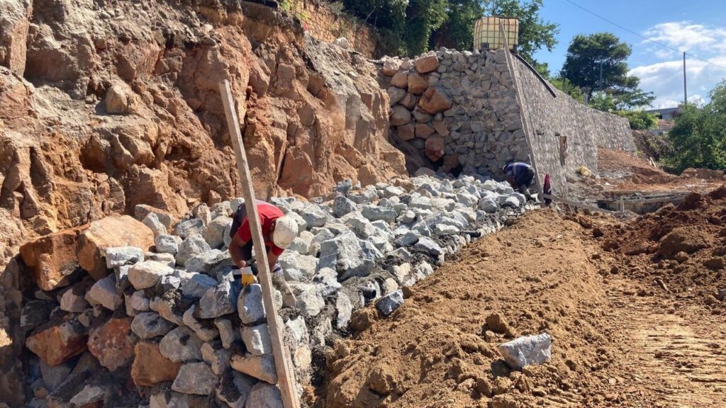 Ordu’da heyelanın tehdit ettiği güzergah korumaya alınıyor – Birlik Haber Ajansı