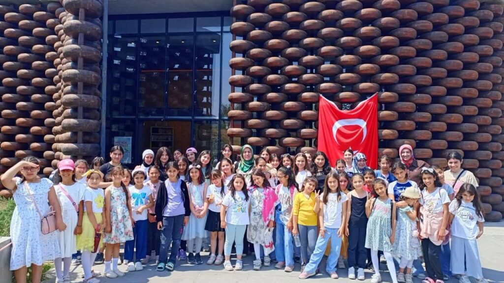 Yaz Kur’an Kursu öğrencileri, Kars merkezindeki müzeleri ziyaret etti – Birlik Haber Ajansı