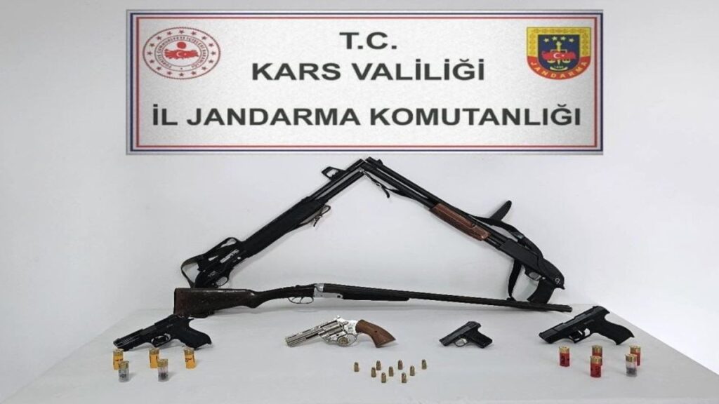 Kars’ta eş zamanlı silah operasyonu gerçekleştirildi – Birlik Haber Ajansı