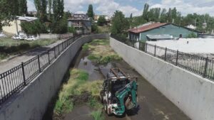 Kars’ta Devlet Su İşleri dere temizlik çalışmalarına başladı – Birlik Haber Ajansı
